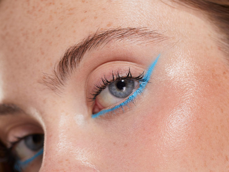 Best colours for blue eyes