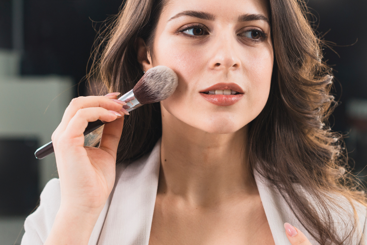 Powder brushes