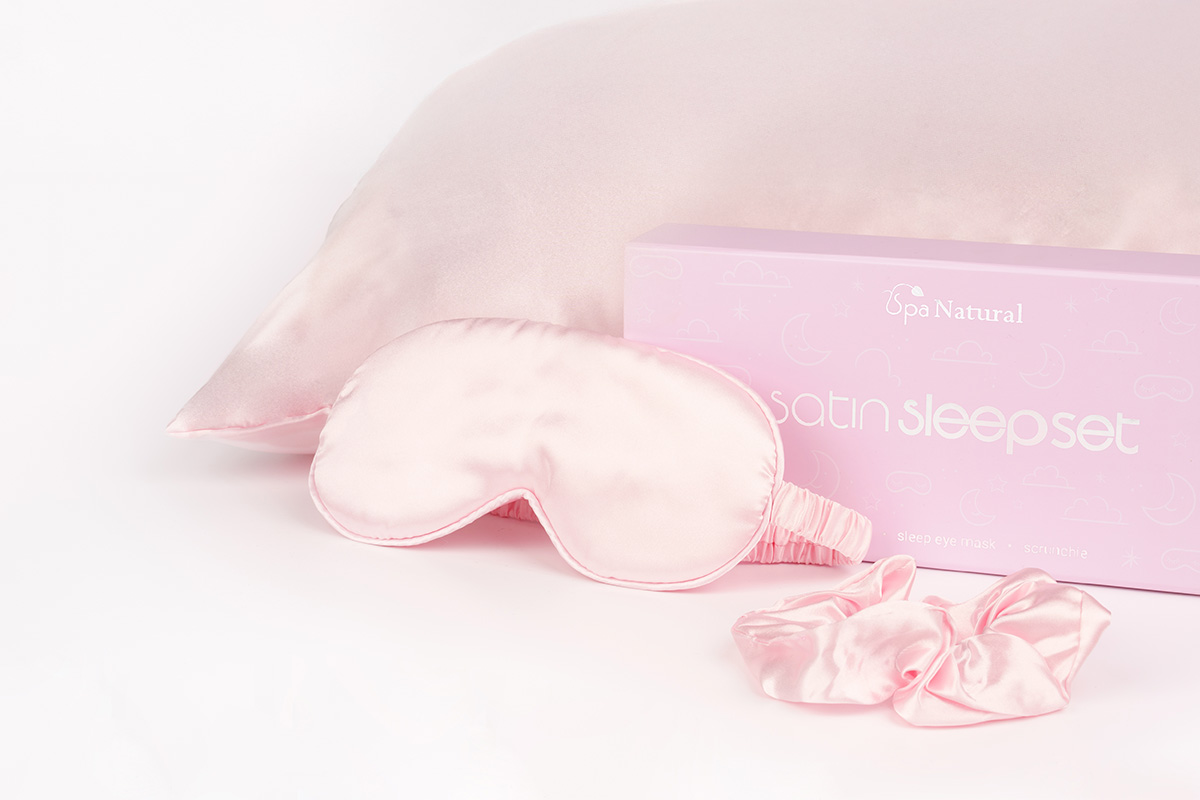 Satin gently caresses the skin and helps reduce hair breakage