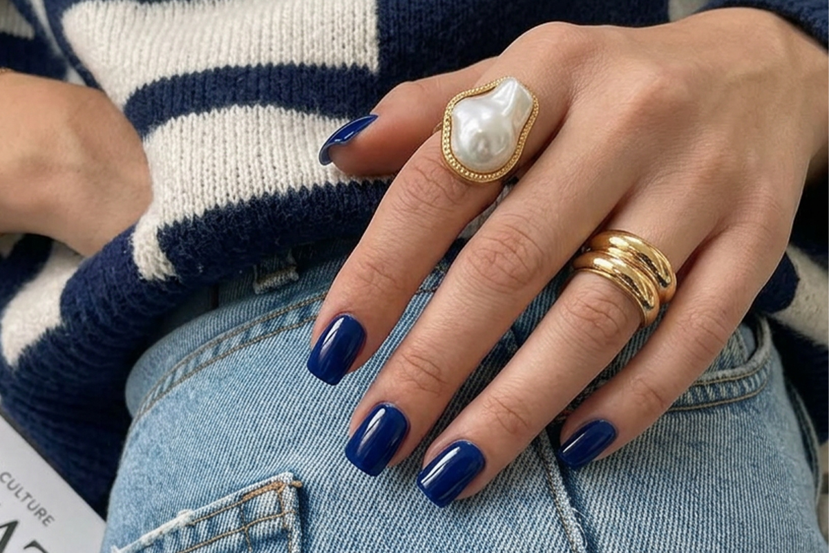 Berry nails in a blueberry shade for a sophisticated look