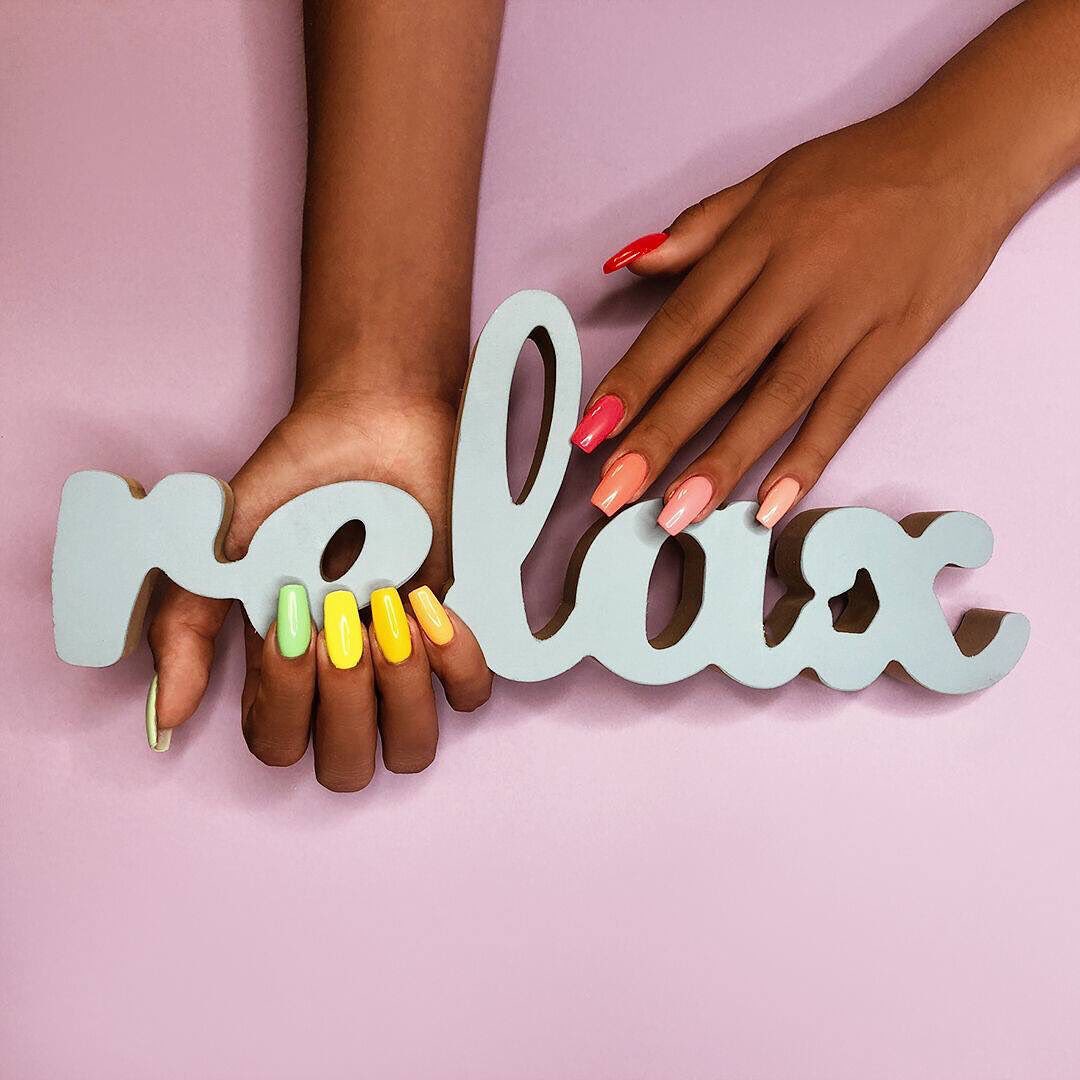 Koji su najbolji nokti za leto 2024 Alexandar Cosmetics Blog