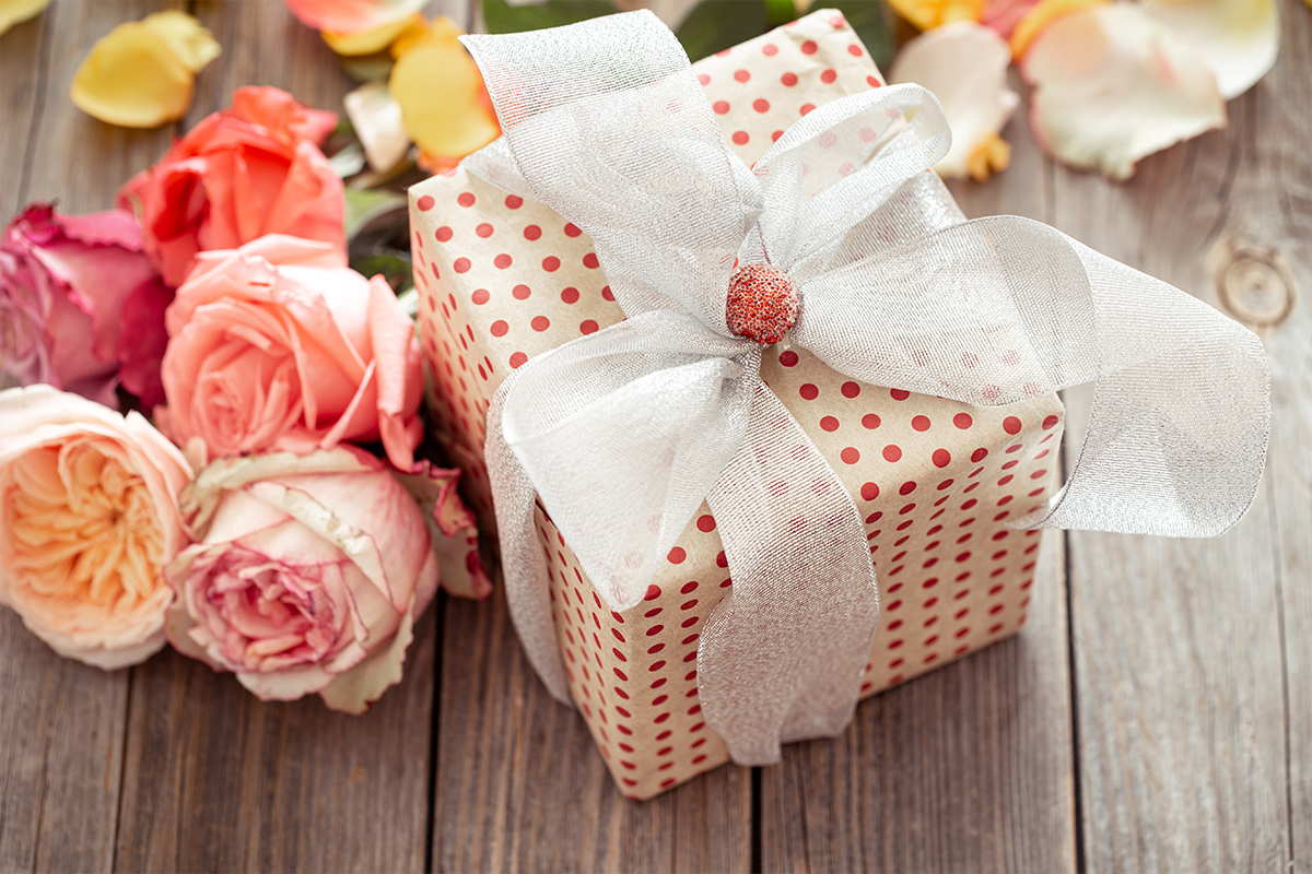 17 Beautiful Mother's Day DIY Gifts That Are Easy To Make